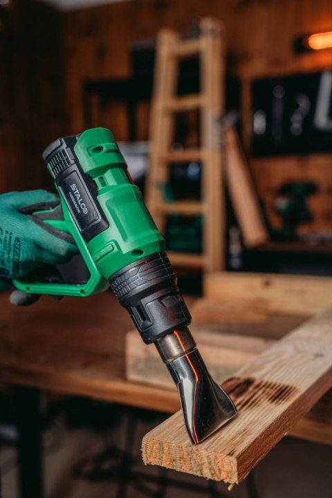 Stalco Opalarka 2000W HGS650E