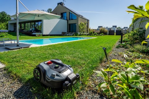 Stalco Robot Koszący RMP2000US Stalco Robot Koszący RMP2000US