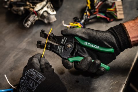 Ściągacz izolacji automatyczny AWG 22-8
STALCO
S011855002 Ściągacz izolacji automatyczny AWG 22-8
STALCO
S011855002