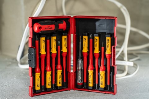 WKRĘTAKI ELEKTROTECHNICZNE
STALCO
S-12288 WKRĘTAKI ELEKTROTECHNICZNE
STALCO
S-12288