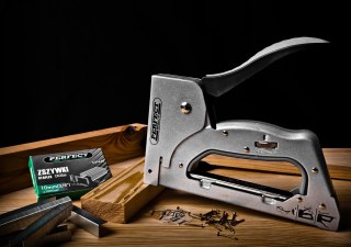 Zszywacz tapicerski
 STALCO PERFECT
 S-21418